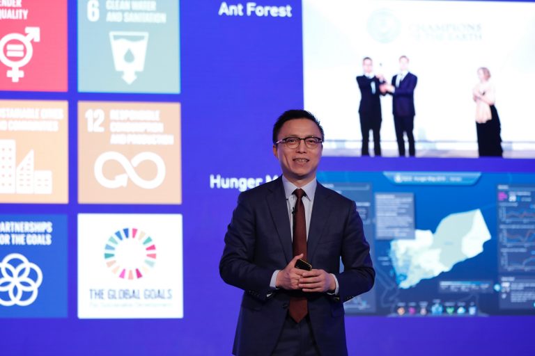 Alipay rafforza la collaborazione con i partner e offre nuovi servizi aeroportuali