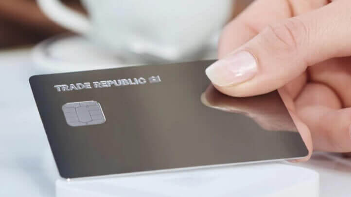 tassi d'interesse al 2,5% per i già clienti Trade Republic
