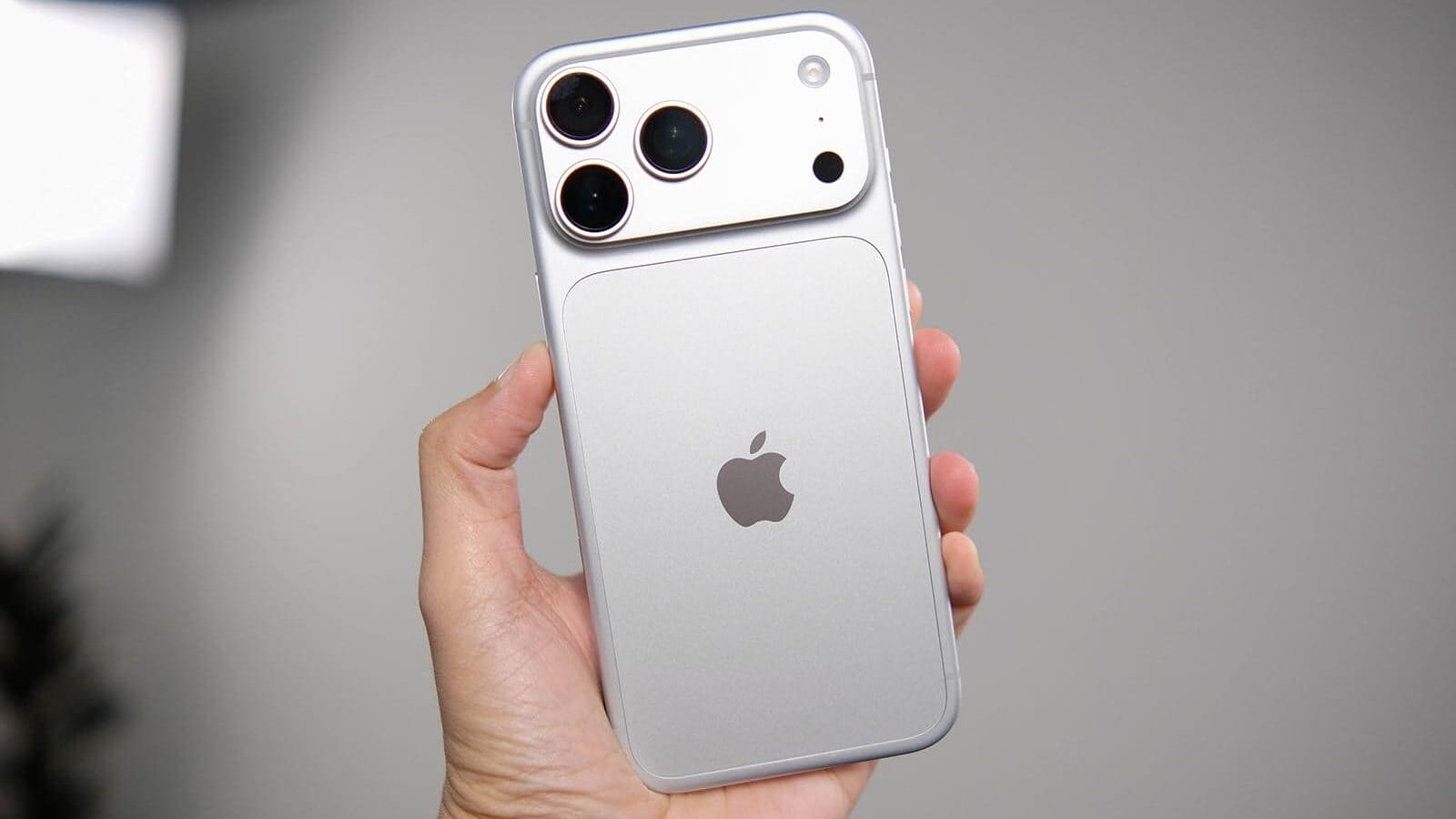 SelfyConto, iPhone a rate